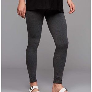 A Pea In The Pod Gray Secret Belly Leggings